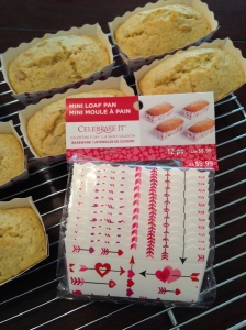 mini-loaf-pans-package